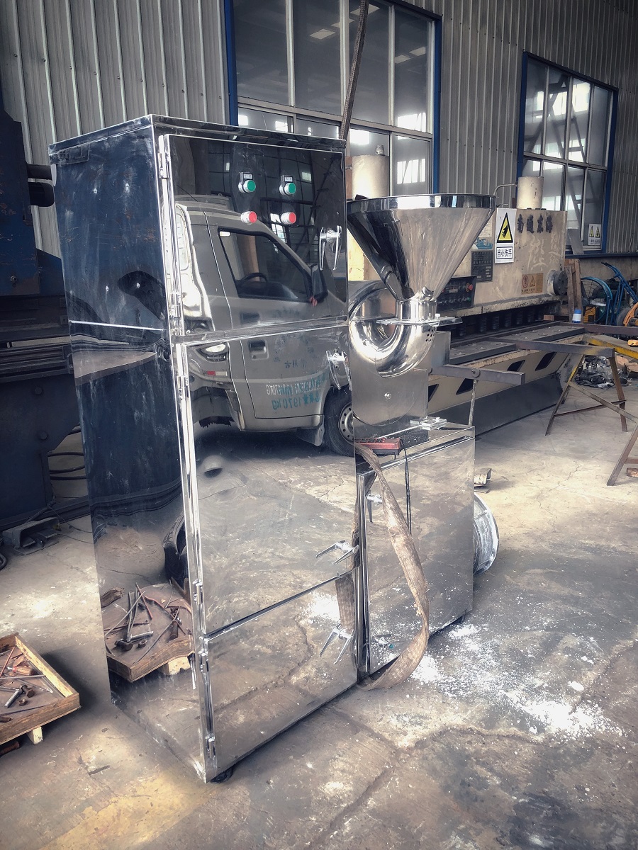 全不銹鋼 40BX高效粉碎機組（帶除塵）試車完畢 亟待發(fā)貨